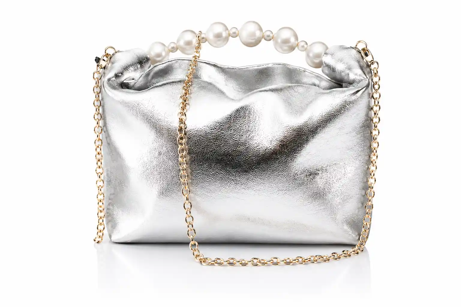 ChatGPT Image 24 giu 2026, 12_40_59 borsa con manico di perle e tracolla Anna Cecere ACD 085 - immagine 1